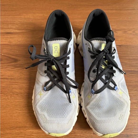 On Clouds Shoes - On Running blue and Yellow Cloud X4